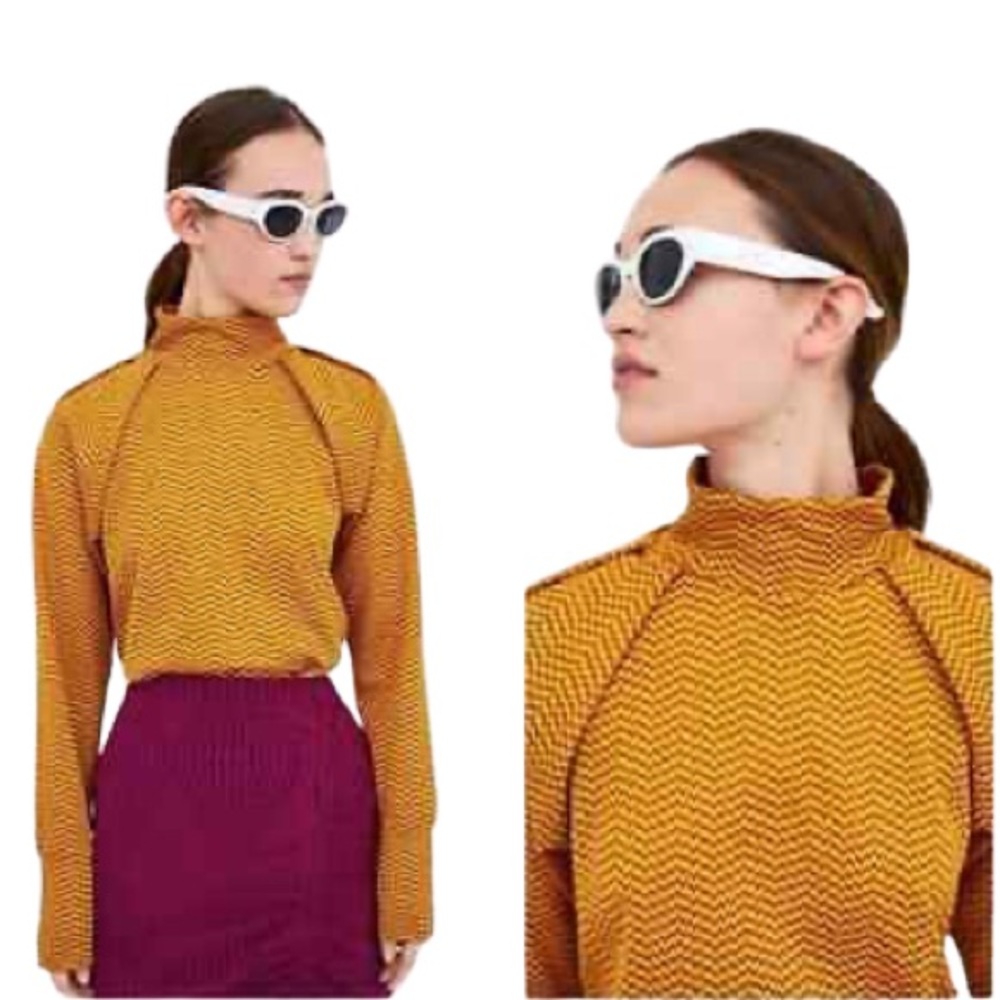 EUC Zara Yellow Pleated Shoulder Long Sleeve Jacquard Chevron Blouse- Small